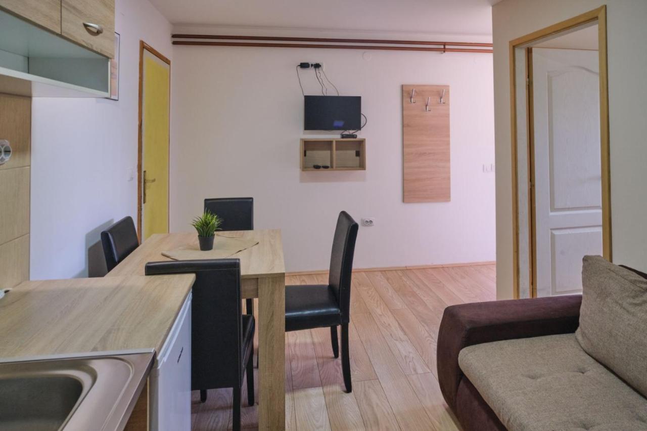 Apartmani Tvins Soko Banja Bagian luar foto